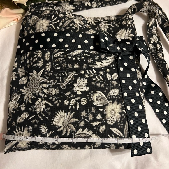 EUC BEAUTIFULLY HANDMADE (not by me) Crossbody Bag - Picture 5 of 8